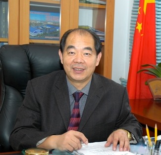 屋頂分布式光伏發電項目投入使用 李世江談太陽能光伏發電