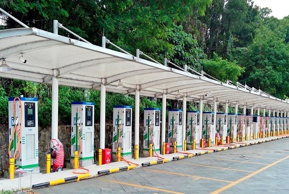 中石油收購普天新能源完成股權變更 后者公共充電樁數量近3萬臺