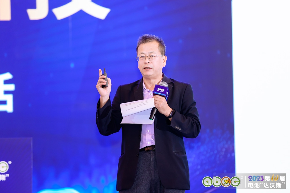 崔東樹:百年大變局下的車企要卷,但人要生活