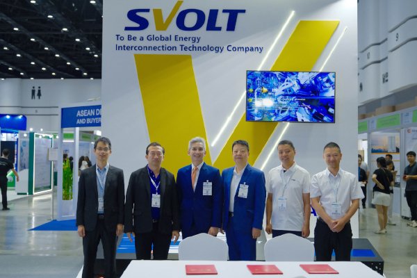 直擊東南亞市場痛點!蜂巢能源攜新一代儲能產品亮相泰國ASEW展