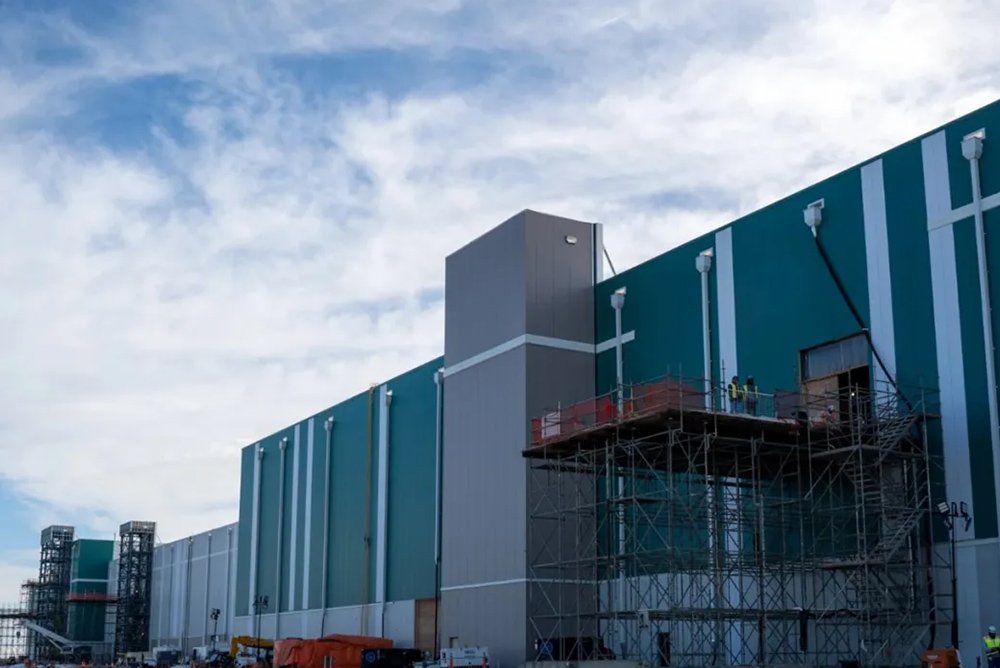 容百集團副董事長劉相烈出席松下堪薩斯州電池工廠開工儀式