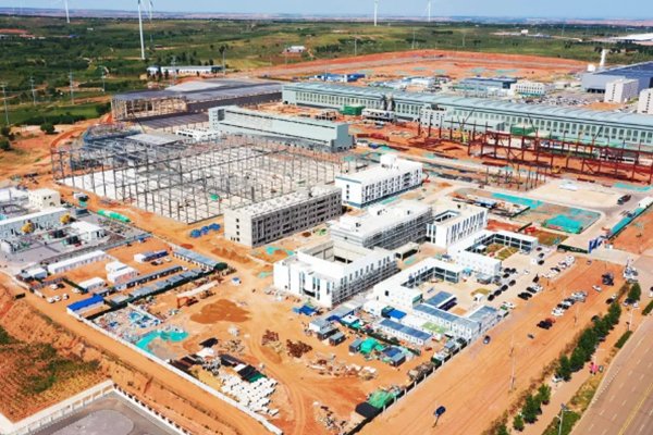 165億!內(nèi)蒙古镕鋰高端石墨材料項(xiàng)目一期沖刺投產(chǎn)