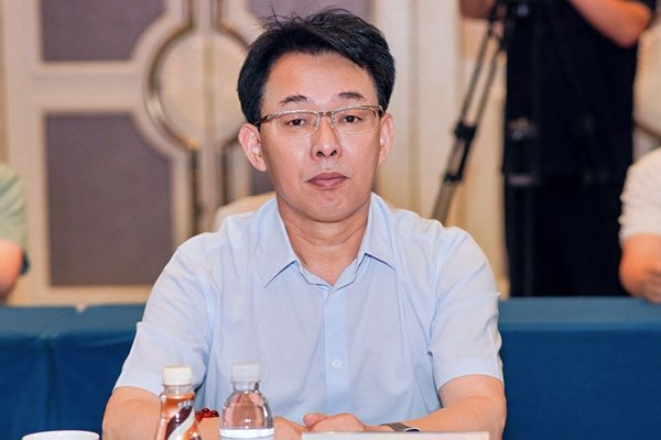 于清教：柔肩擎千鈞！致敬電池新能源產業(yè)木蘭力量