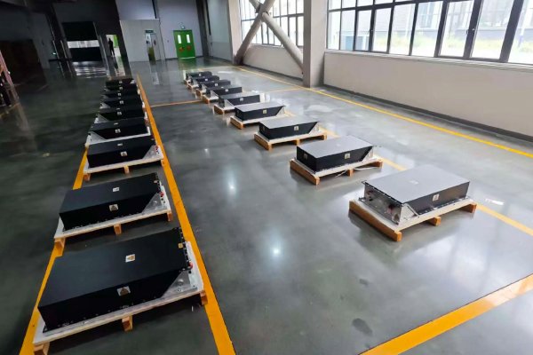 應(yīng)用領(lǐng)域再拓展 希倍動力全球首套鈉離子挖掘機電池系統(tǒng)出貨