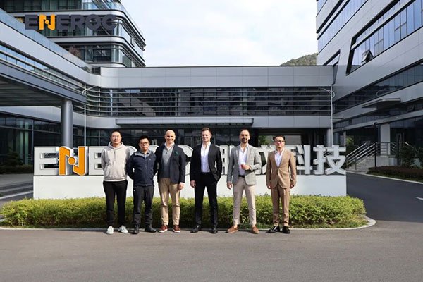 共建AI驅動儲能體系 鵬成科技與波蘭Ampere Node戰略合作