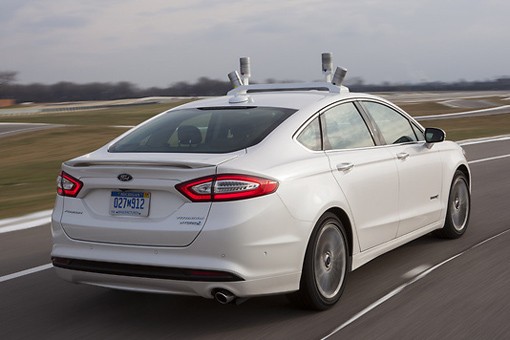 福特聯手密西根大學研發混合動力自動駕駛車