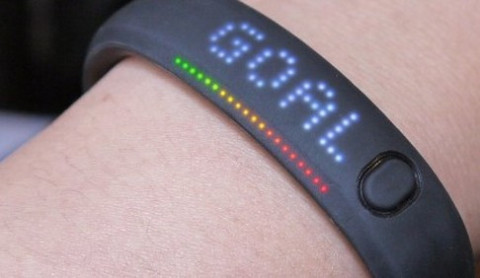 谷歌發(fā)力 英特爾插位 眾多公司投身可穿戴設(shè)備