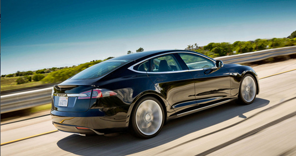 奔馳CEO質疑特斯拉：制造豪華車經驗不足還欠火候