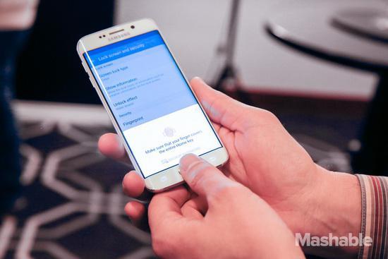 移動支付大戰打響 三星如何與蘋果競爭？