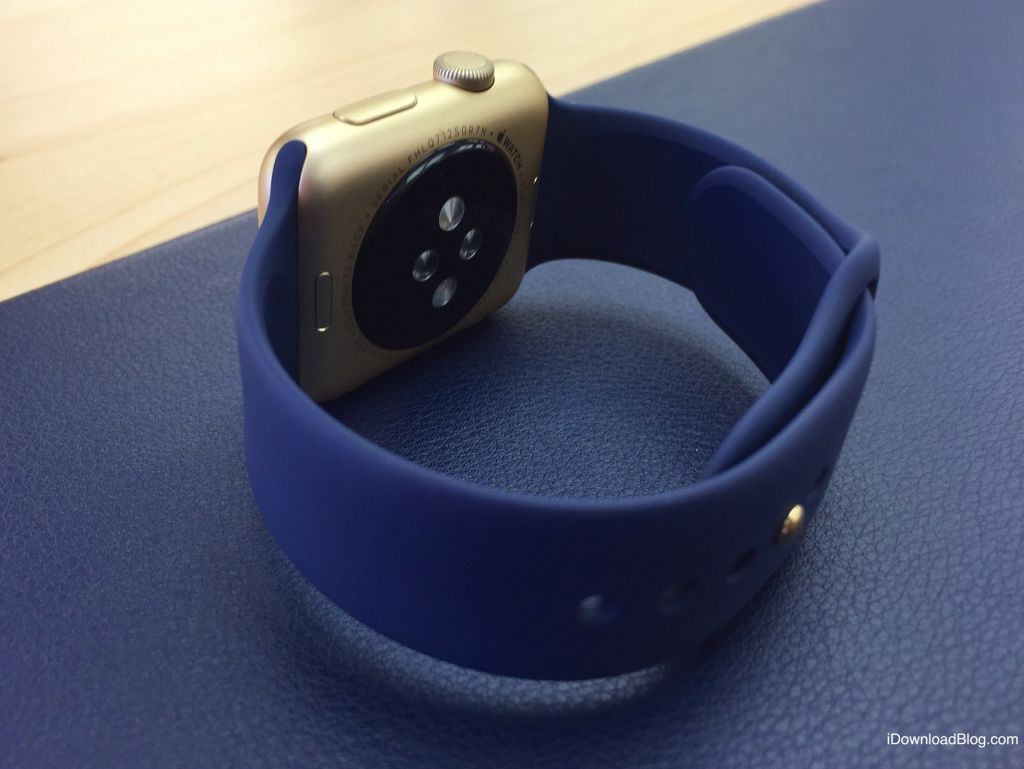 金色和玫瑰金色運動版新蘋果Apple Watch圖賞 金色和玫瑰金色運動版新蘋果Apple Watch圖賞