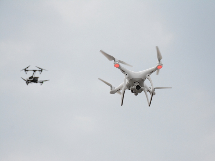 氫電池?zé)o人機從20萬元降到500塊還要多久? 氫電池?zé)o人機從20萬元降到500塊還要多久?