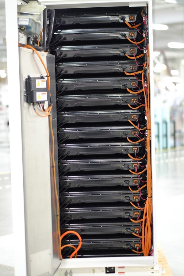 親歷特斯拉Gigafactory超級工廠開幕