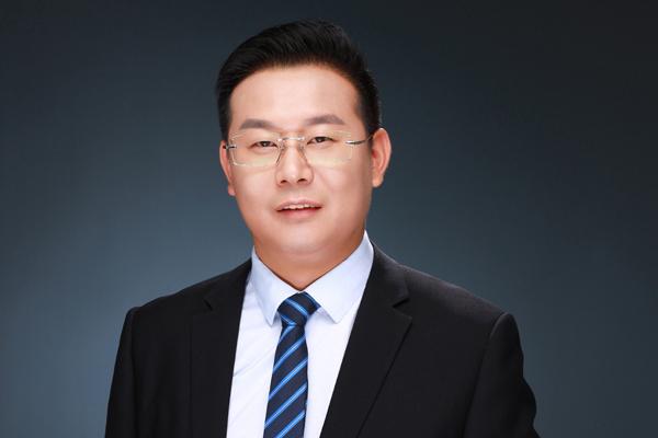 創業8年收入飆升200倍,這家電解液企業什么來頭?