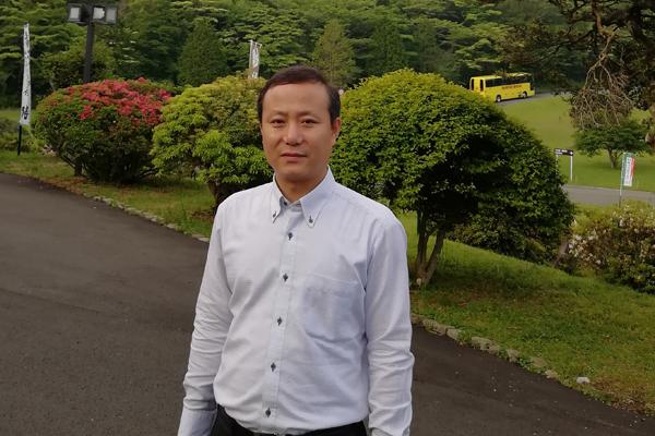 上海東引車龍：祝大家龍年如意，萬事大吉！