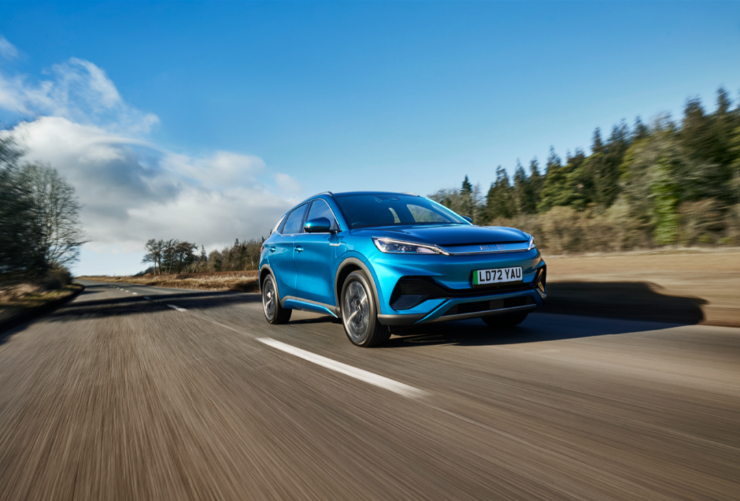 2月我國出口新能源汽車8.7萬輛 出口動力電池七成為三元電池