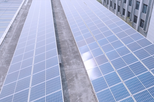 6部門發(fā)文!促進(jìn)退役風(fēng)電、光伏設(shè)備循環(huán)利用