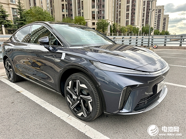 2024版產(chǎn)業(yè)結(jié)構(gòu)調(diào)整目錄發(fā)布 新能源、汽車等被列入鼓勵(lì)類目錄