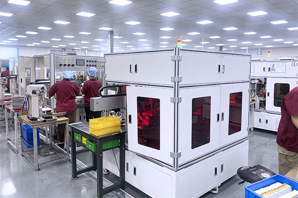 2023年我國消費型鋰電池產量達80吉瓦時 高端商務電池迎發展新紀元