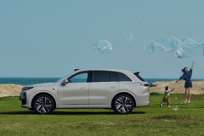 理想汽車?yán)塾嫿桓读科?0萬輛 用時僅54個月