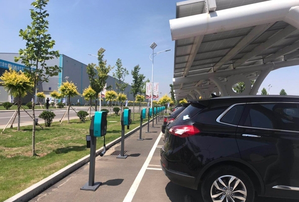 這一新能源車企四年半虧損超251億 子公司擬引入百億戰投