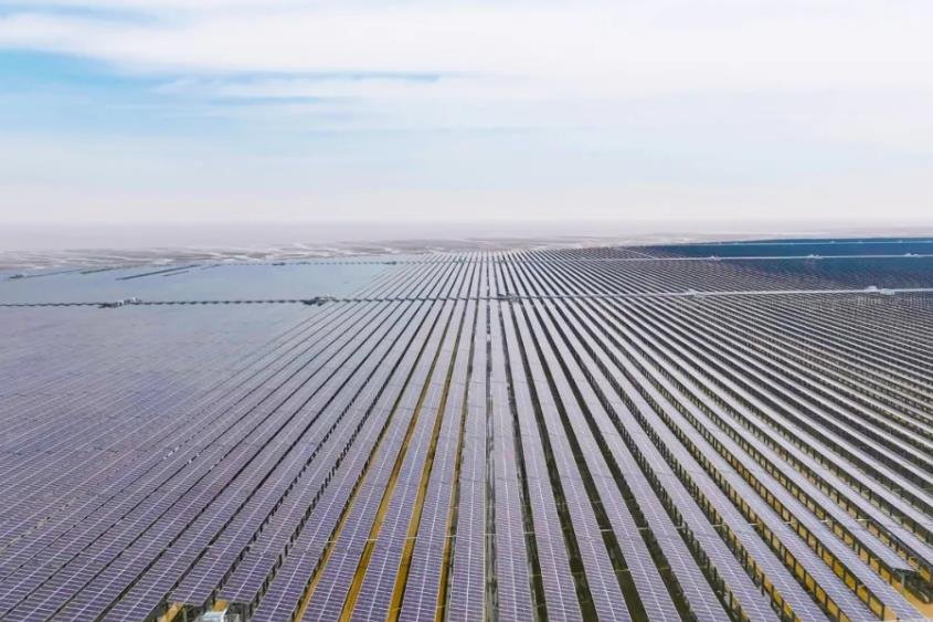 配套儲能站及加氫站!國內(nèi)最大光氫儲一體化海上光伏項(xiàng)目全容量并網(wǎng)發(fā)電