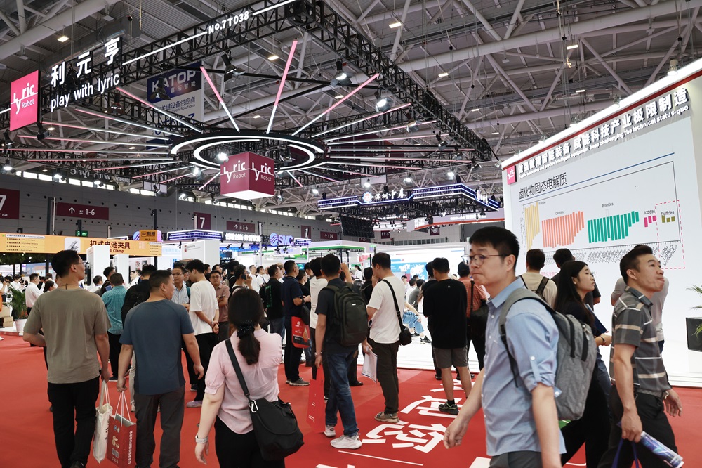 智驅(qū)未來 賦能全球丨利元亨閃耀深圳CIBF2025！