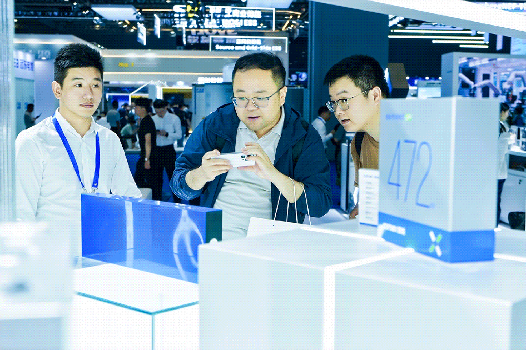 楚能亮相上海國(guó)際光伏能源展 全場(chǎng)景儲(chǔ)能產(chǎn)品前瞻布局引行業(yè)矚目