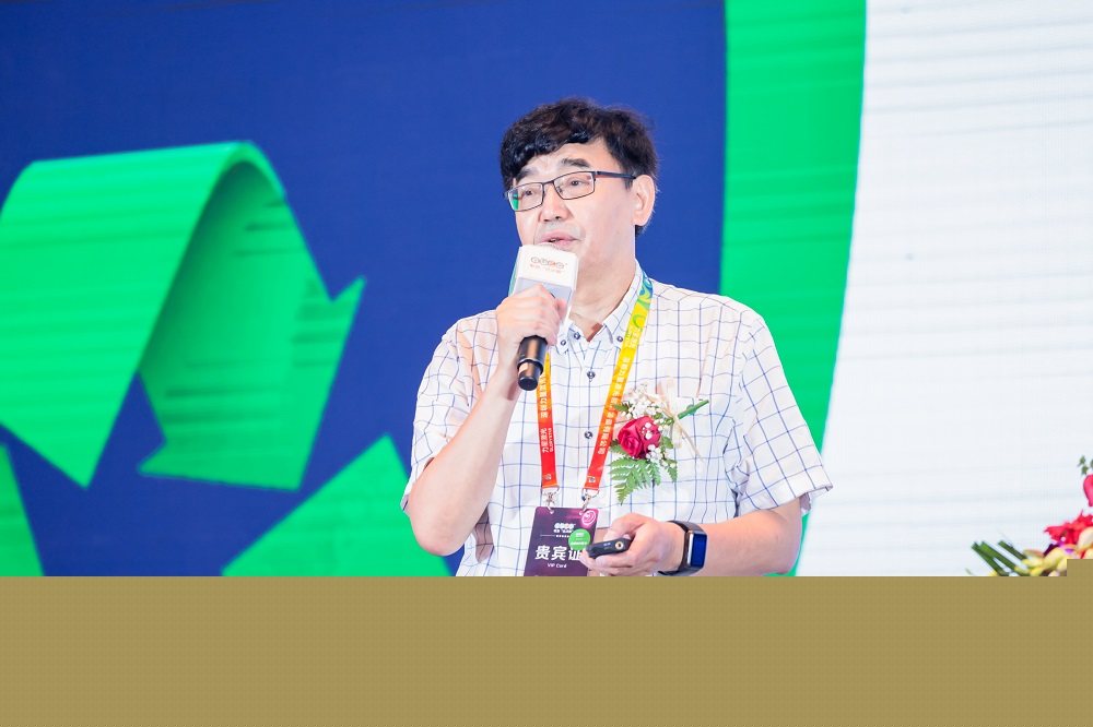 中國工程院院士、加拿大工程院院士、加拿大皇家科學院院士、南方科技大學講席教授徐政和