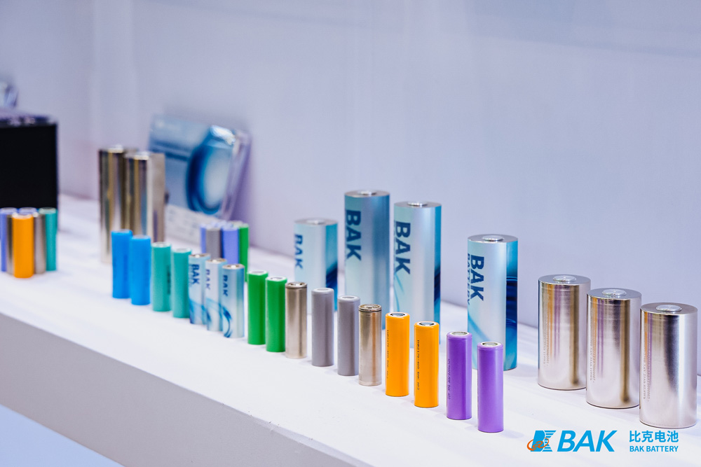 以“真安全+超經濟”雙引擎驅動 比克電池亮相摩博會 以“真安全+超經濟”雙引擎驅動 比克電池亮相摩博會