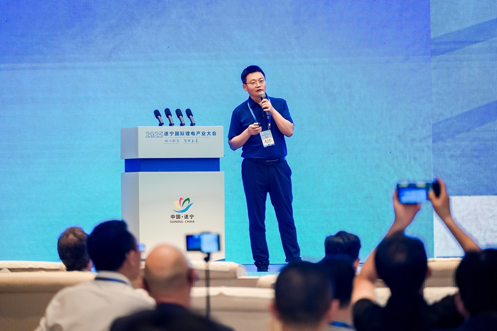 蜂巢能源科技股份有限公司前沿技術研發總經理苗力孝