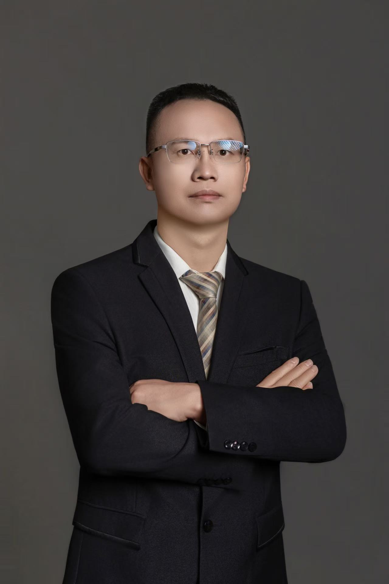 深圳市比克動力電池有限公司固態電池技術總工程師占孝云