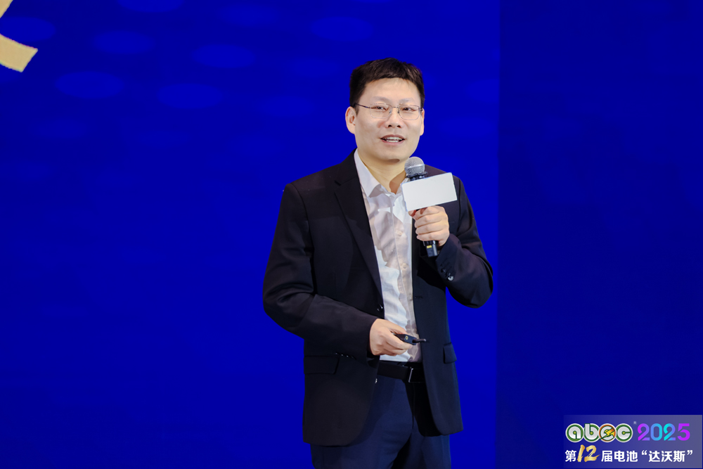 北京大學深圳研究生院副教授、深圳后浪實驗室主任吳忠振 北京大學深圳研究生院副教授、深圳后浪實驗室主任吳忠振