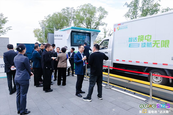 聯(lián)合新能源攜1155前端換電技術(shù)亮相第12屆中國(guó)（蘇州）電池新能源產(chǎn)業(yè)國(guó)際高峰論壇