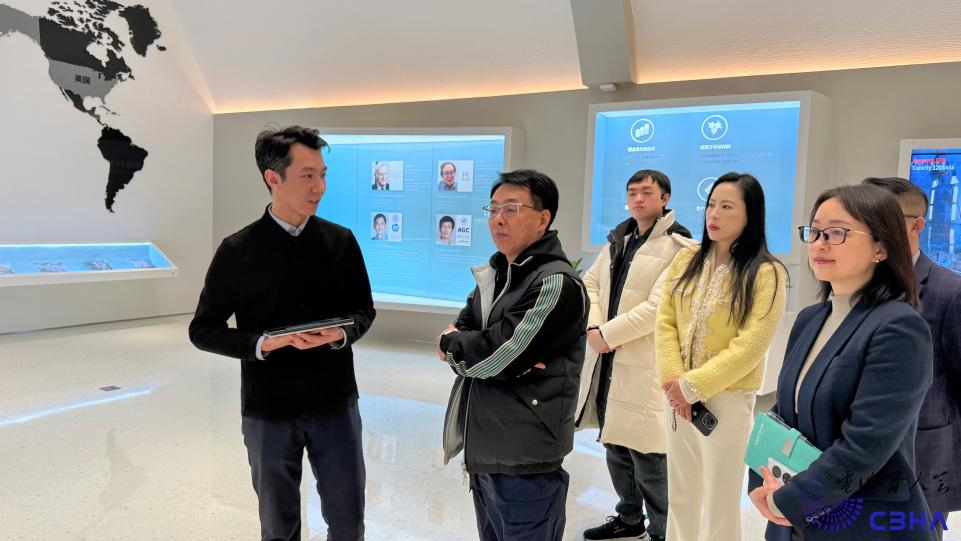 中國電池新能源產業鏈調研團一行到訪北京恩力動力