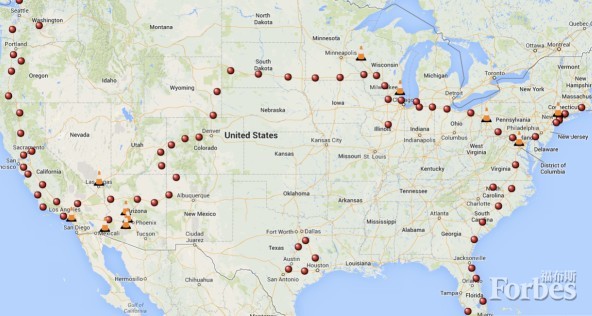 特斯拉超級充電站分布。橙色圓點表示該充電站還在建設之中
