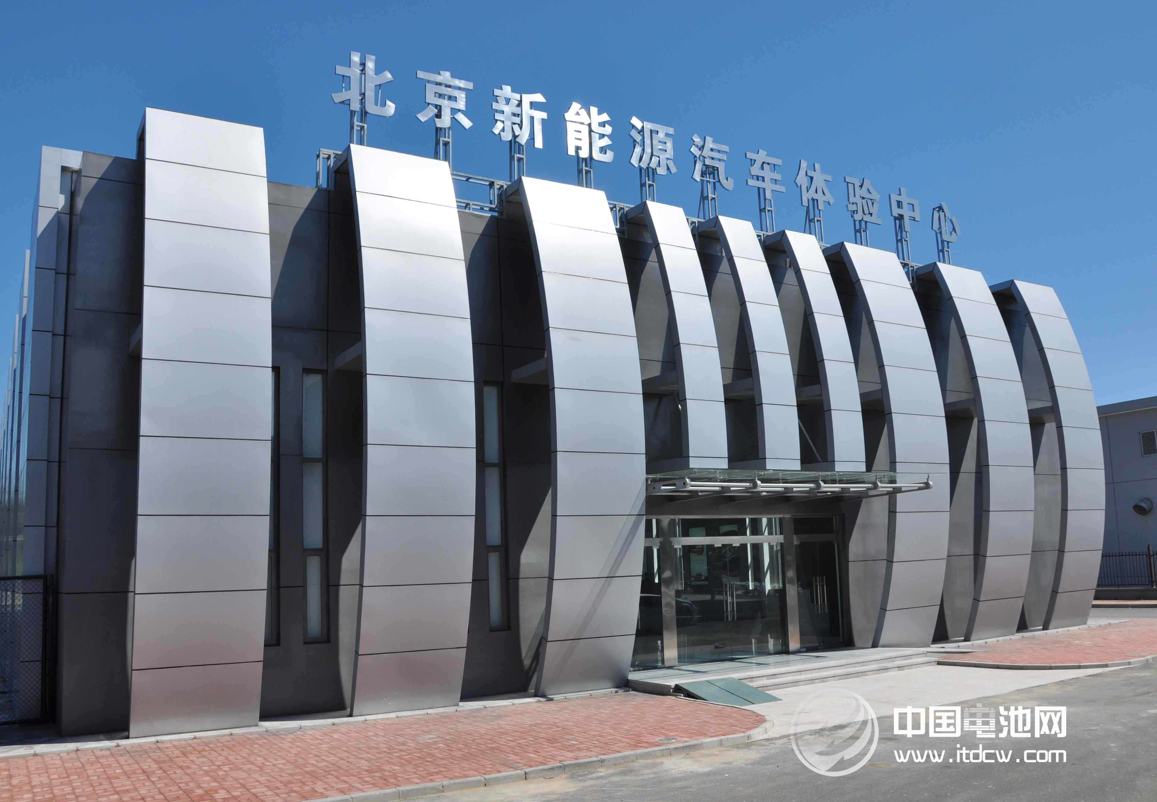 北京市公布示范應用新能源小客車管理辦法