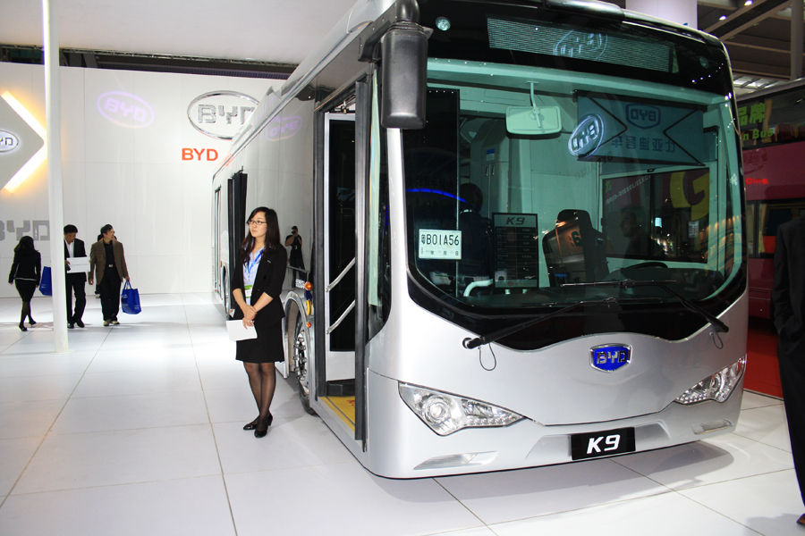 政策“熱捧”新能源汽車 何故市場反應遲鈍？