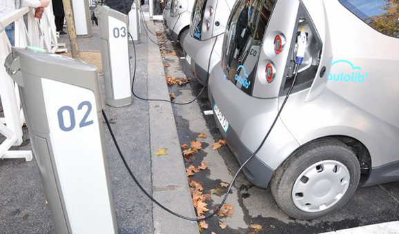 限購是“懶政” 汽車租賃黃金時(shí)代已經(jīng)來臨