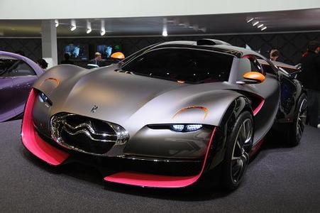 液流電池車亮相 混合動力和電動跑車成行業新寵