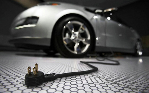 電動(dòng)車來(lái)了，充電樁在哪兒？商業(yè)模式迫在眉睫