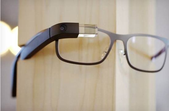 谷歌眼鏡升級：電池續航提升/移除視頻通話