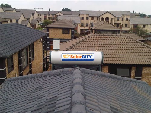 無法安裝住宅太陽能？看看美國人怎么干