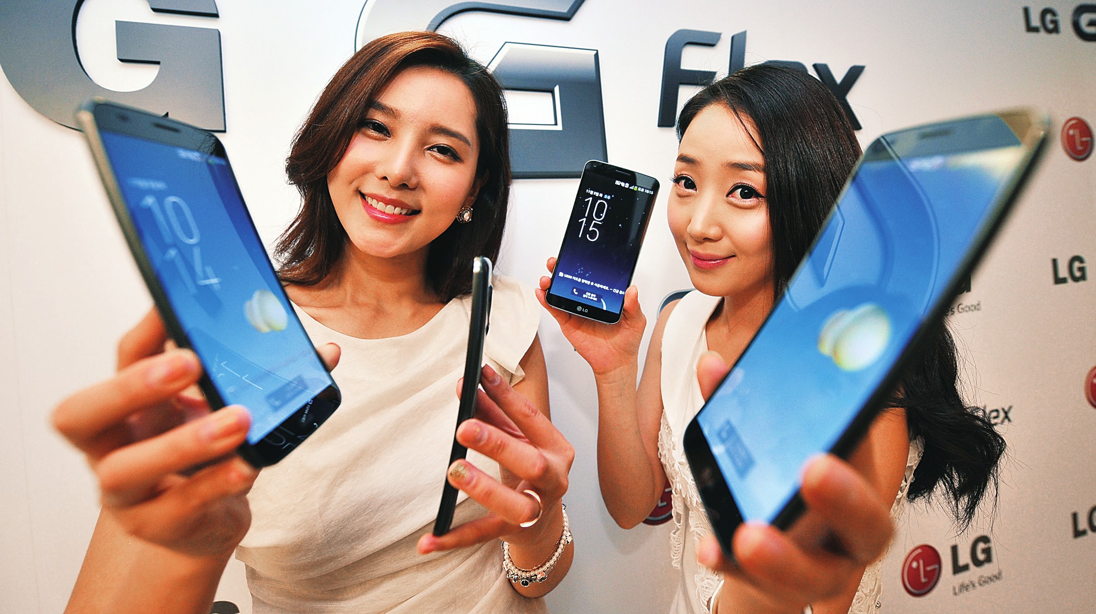 智能手機預計2014年出貨量將達12億部 大增23.1%