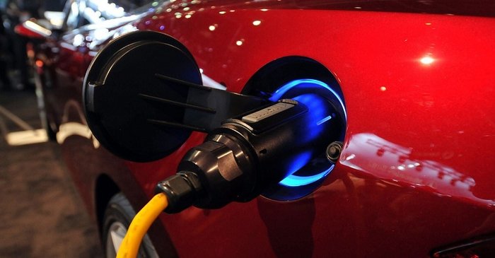 特斯拉將公開電動車充電技術(shù) 歡迎競爭者合作