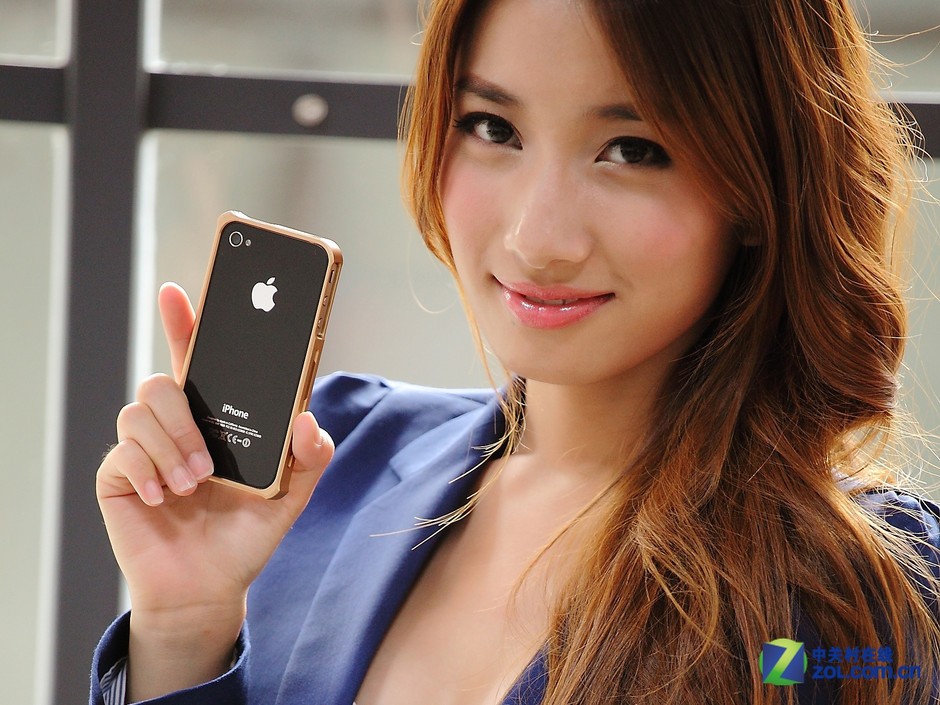 智能手機(jī)步入成熟期 4G帶動(dòng)今年預(yù)計(jì)內(nèi)銷3.92億部