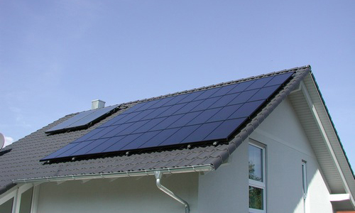 挪威REC獲美國(guó)85兆瓦太陽(yáng)能光伏電池板供應(yīng)訂單