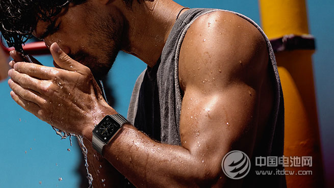 八成iPhone6產自富士康 郭臺銘轉型未成重回代工老路