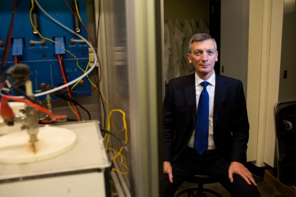 新型液態(tài)金屬電池：可再生能源能量存儲(chǔ)新突破