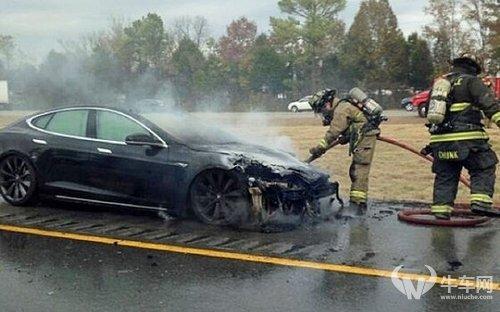 特斯拉電池如此廉價？能否保證電池安全？