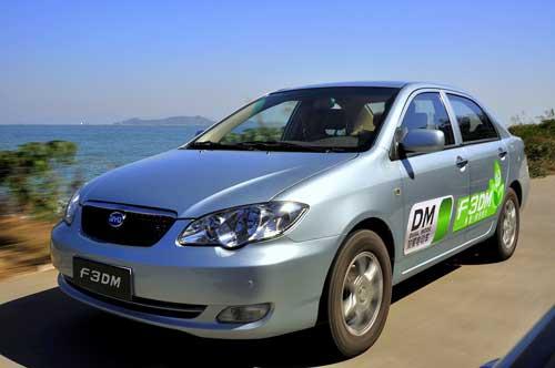 新能源汽車僅靠政府高額補助難“救市” 新能源汽車僅靠政府高額補助難“救市”